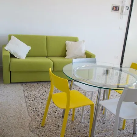 Canal View Apartment